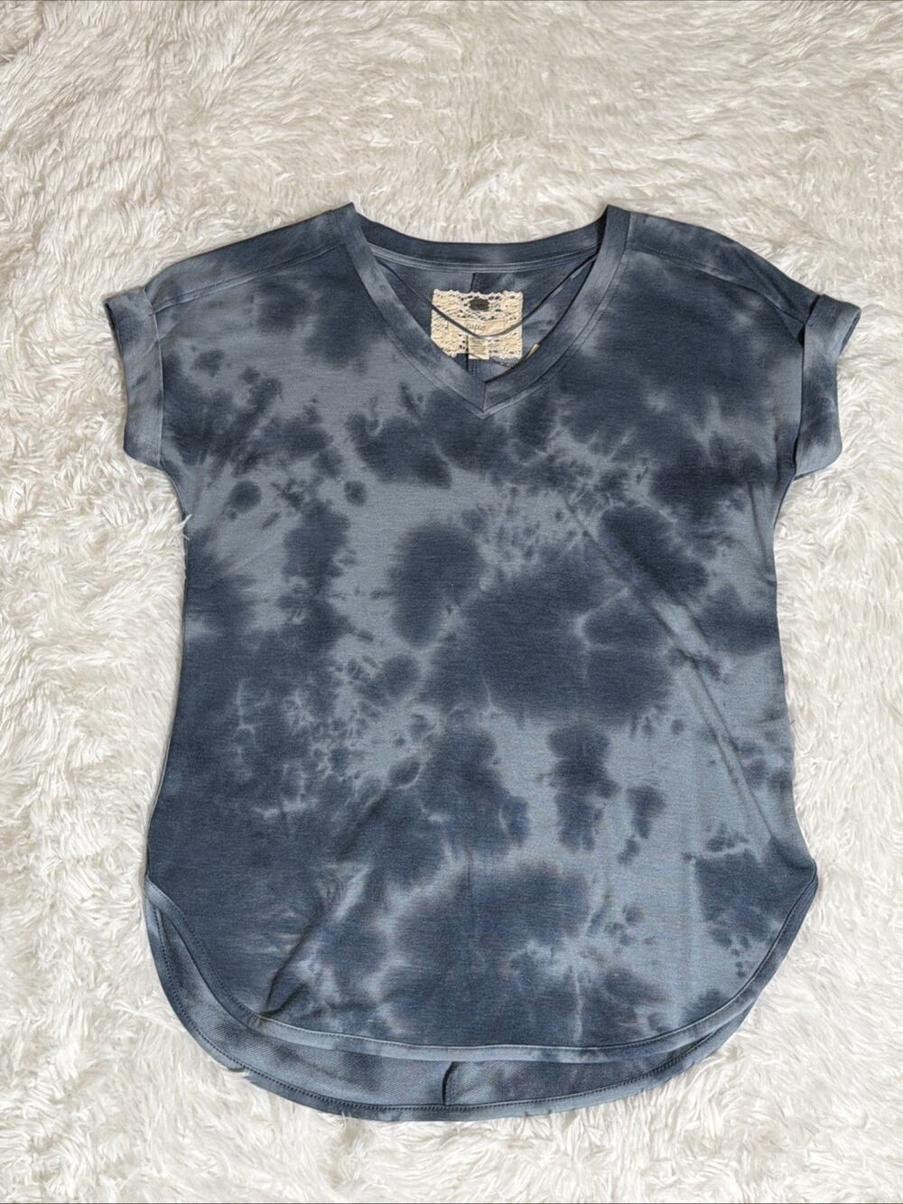 Women’s Cupio T Shirt Size XS